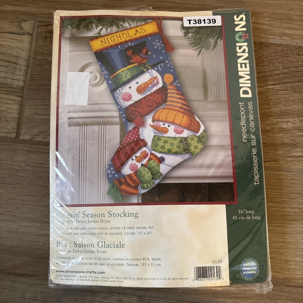 Dimensions stamped needlepoint stitch kit "Freezin' Season Stocking" NEW